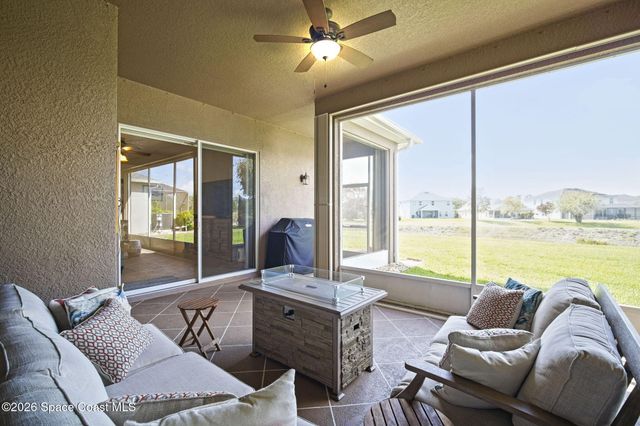 181 Brandy Creek Circle SE, Palm Bay, FL 32909