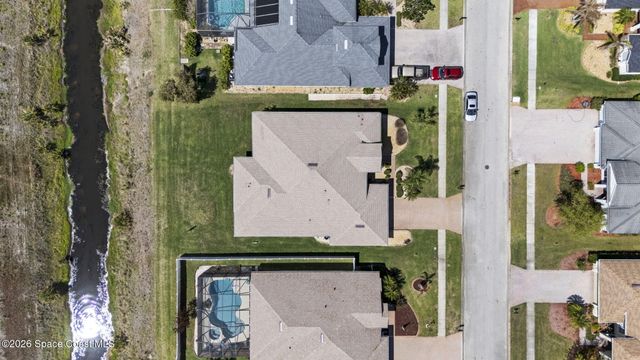 181 Brandy Creek Circle SE, Palm Bay, FL 32909