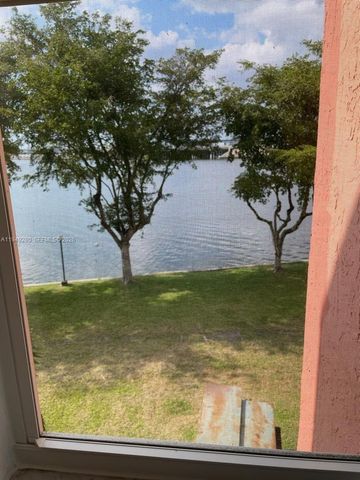 4803 NW 7th ST 308-14, Miami, FL 33126