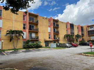 4803 NW 7th ST 308-14, Miami, FL 33126