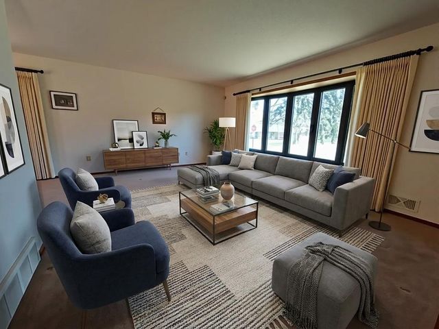 1791 Lake Street, Lauderdale, MN 55113