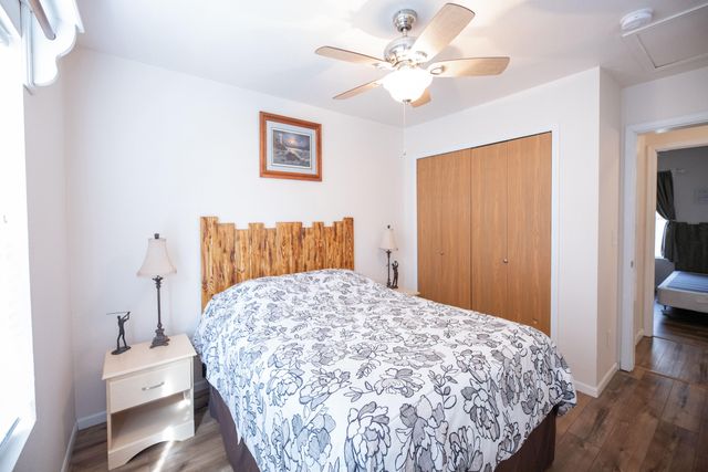 208 N Catamount Boulevard, Branson West, MO 65737