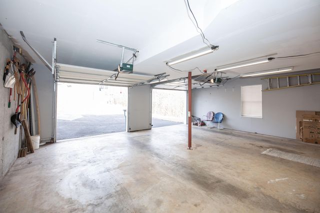 208 N Catamount Boulevard, Branson West, MO 65737