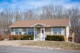 208 N Catamount Boulevard, Branson West, MO 65737