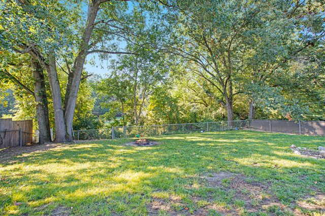 146 Indian Road, Pennfield Twp, MI 49017