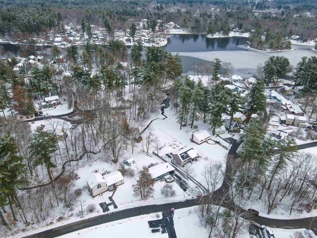 17 Grove Avenue, Salem, NH 03079