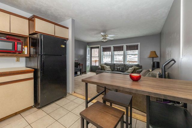 17 Grove Avenue, Salem, NH 03079