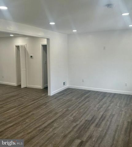 529 QUEEN ST, Woodbury, NJ 08096