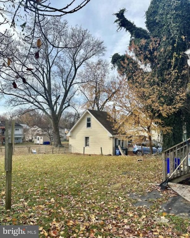 529 QUEEN ST, Woodbury, NJ 08096