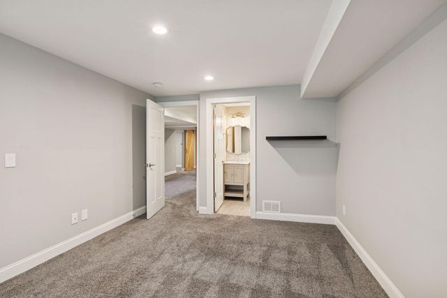 309 Ottawa Avenue S, Golden Valley, MN 55416