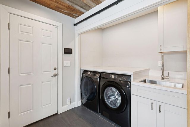 309 Ottawa Avenue S, Golden Valley, MN 55416