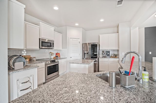 9905 Comely BND, Manor, TX 78653