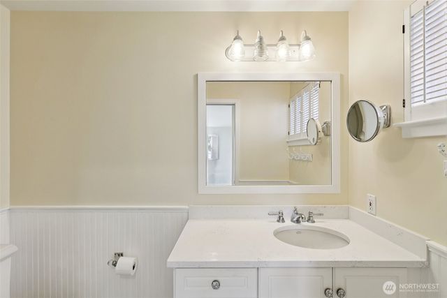 514 Bell Street, Edmonds, WA 98020