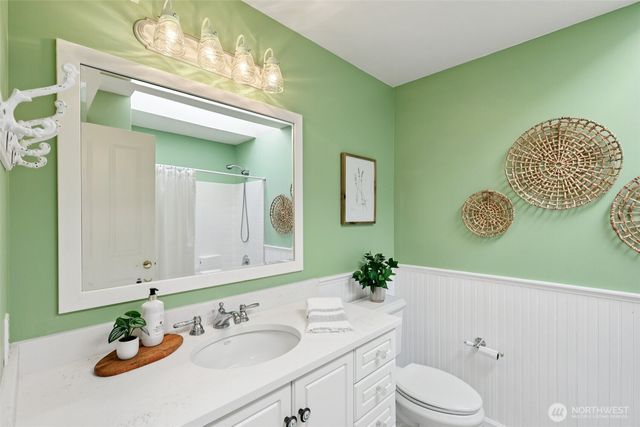 514 Bell Street, Edmonds, WA 98020