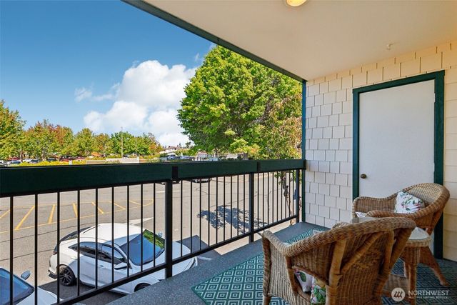 514 Bell Street, Edmonds, WA 98020