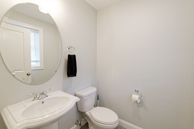 1204 Hazelwood Way 1204, Clinton, MA 01510