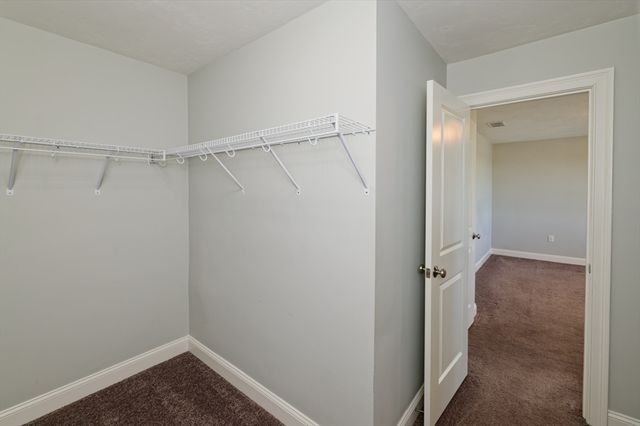 1204 Hazelwood Way 1204, Clinton, MA 01510