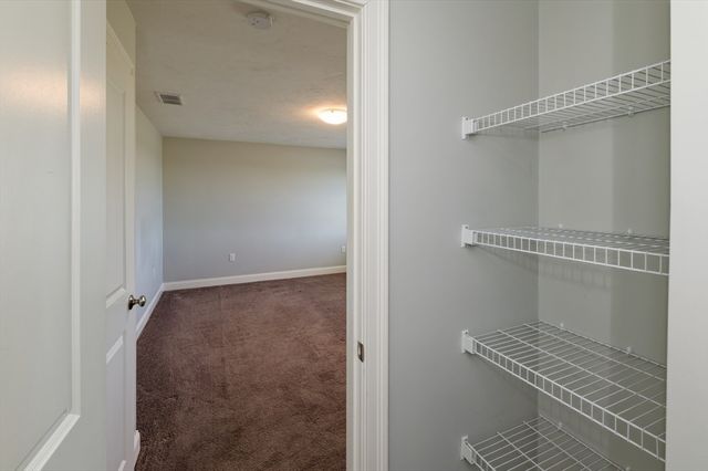 1204 Hazelwood Way 1204, Clinton, MA 01510