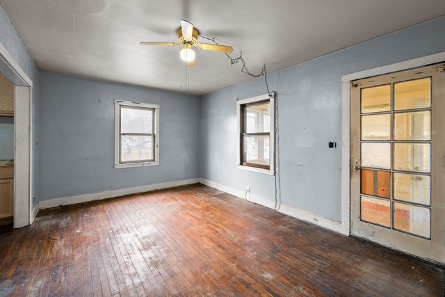 209 S Thornwood Avenue, Davenport, IA 52802