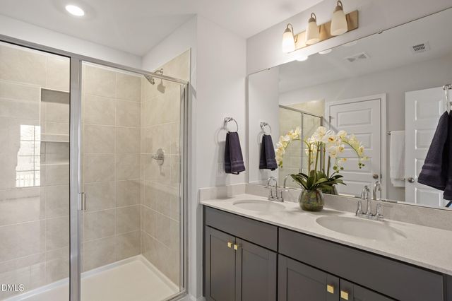 204 White Oak Garden Way 193, Garner, NC 27529