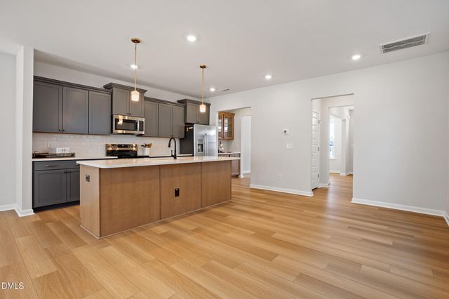 204 White Oak Garden Way 193, Garner, NC 27529