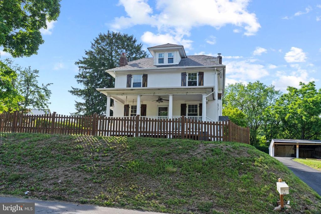 3870 YORK RD, Furlong, PA 18925