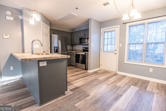 637 Huntington Road APT C2, Athens, GA 30606