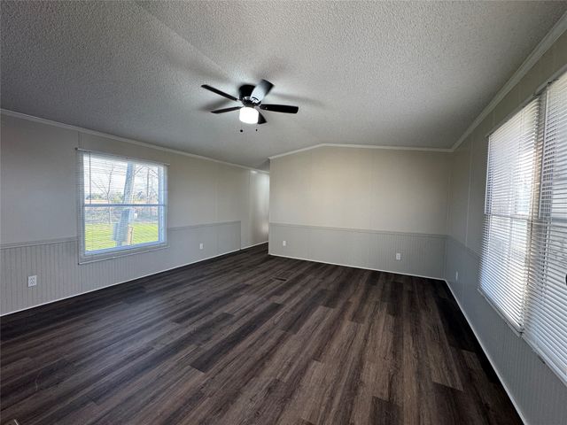 1204 Traders Road, Greenville, TX 75402