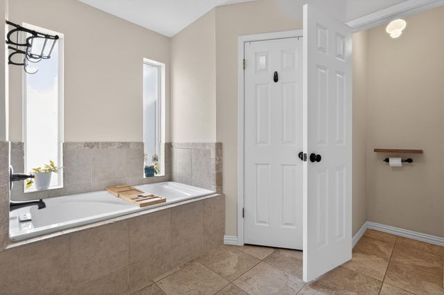 1304 Sea Island Road, San Angelo, TX 76904