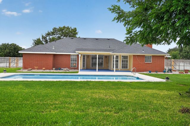 1304 Sea Island Road, San Angelo, TX 76904