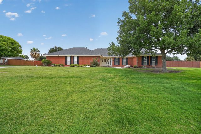1304 Sea Island Road, San Angelo, TX 76904