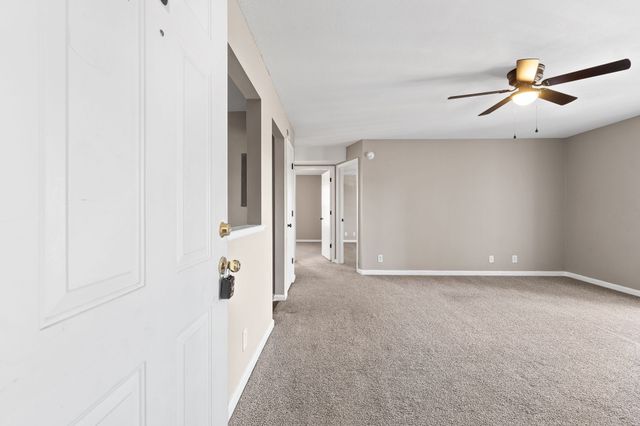 418 Jack Miller Blvd Apt F, Clarksville, TN 37042