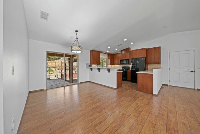 20872 Deerhorn Valley Road, Jamul, CA 91935