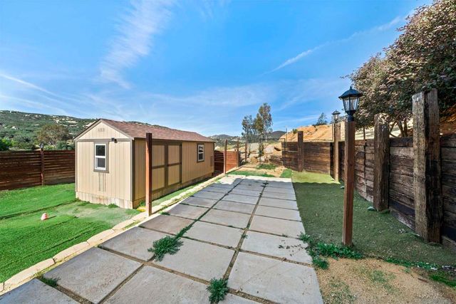 20872 Deerhorn Valley Road, Jamul, CA 91935