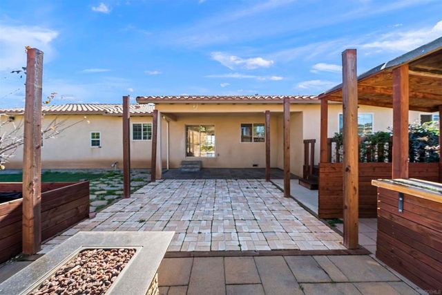 20872 Deerhorn Valley Road, Jamul, CA 91935