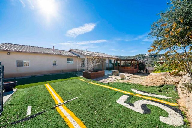 20872 Deerhorn Valley Road, Jamul, CA 91935