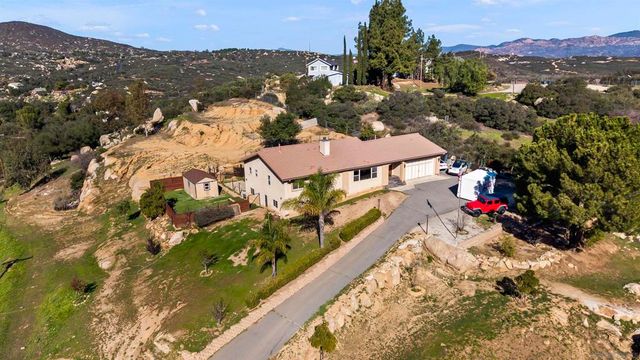 20872 Deerhorn Valley Road, Jamul, CA 91935