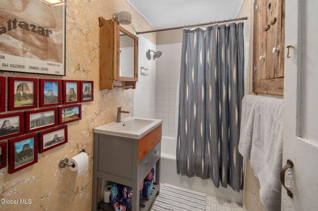 631 Brooker Hollow Road, Richmondville, NY 12149