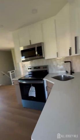 67 Manning Avenue, North Plainfield, NJ 07060