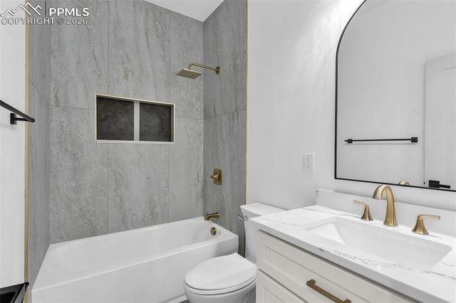 1328 Cypress Street, Pueblo, CO 81004