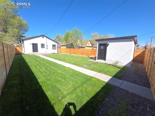 1328 Cypress Street, Pueblo, CO 81004
