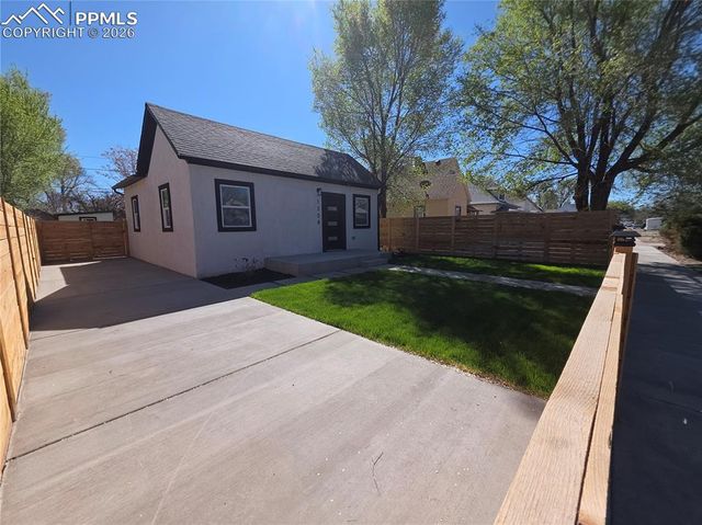 1328 Cypress Street, Pueblo, CO 81004