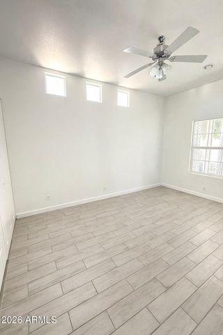 201 S GREENFIELD Road 215, Mesa, AZ 85206