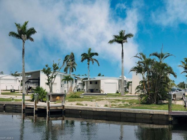 48 Doubloon WAY, Fort Myers Beach, FL 33931