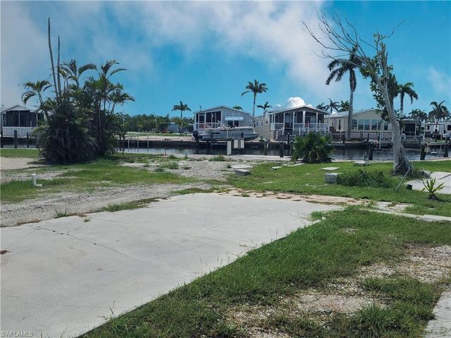 48 Doubloon WAY, Fort Myers Beach, FL 33931