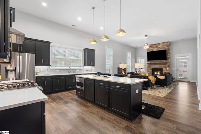 100 Currituck Drive, Greer, SC 29651