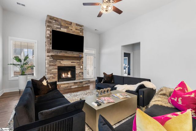 100 Currituck Drive, Greer, SC 29651