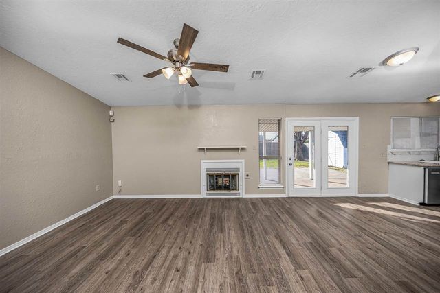 603 SW 63rd St., Lawton, OK 73505