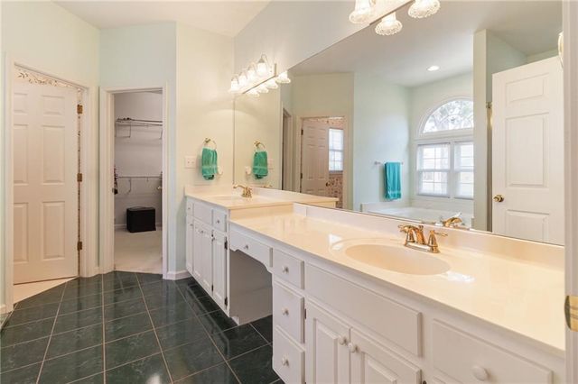 7 Mallard Lane, Locust Grove, GA 30248