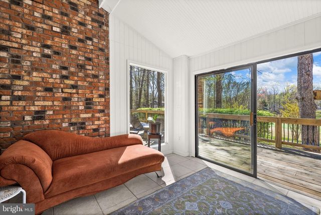 111 CHESTERFIELD CT, Locust Grove, VA 22508